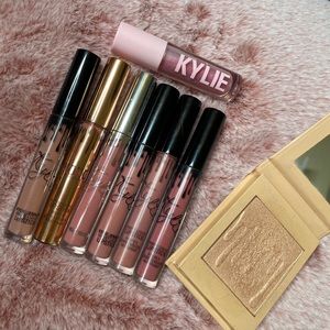 Kylie cosmetics bundle